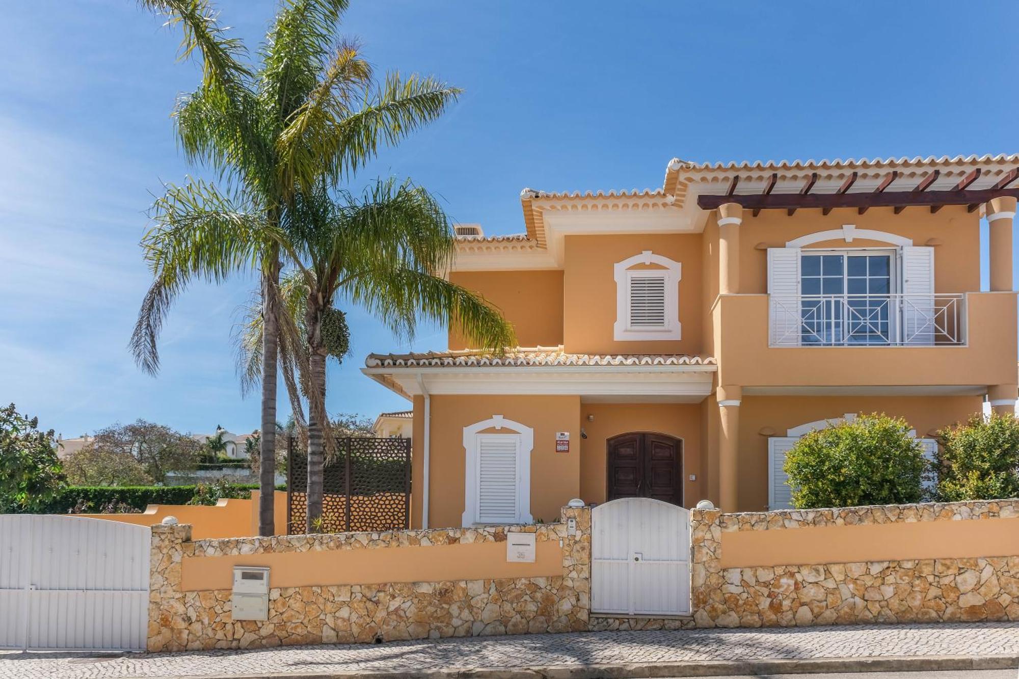 Canto Do Sol # 4 Bedroom * Lagos