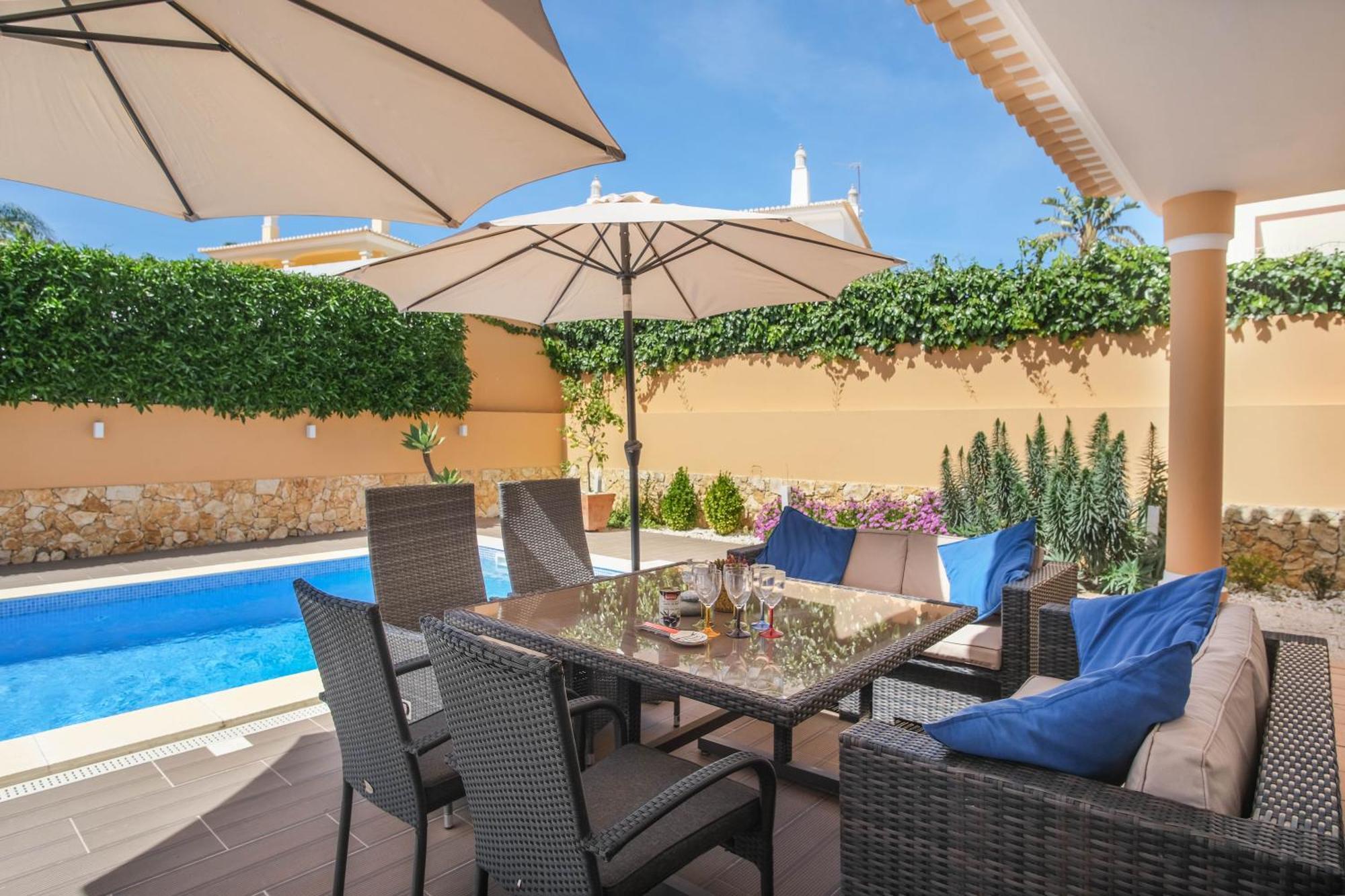 Canto Do Sol # 4 Bedroom *