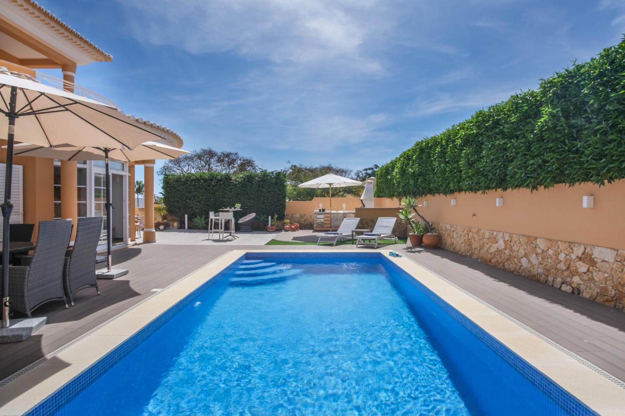 Canto Do Sol # 4 Bedroom Villa *