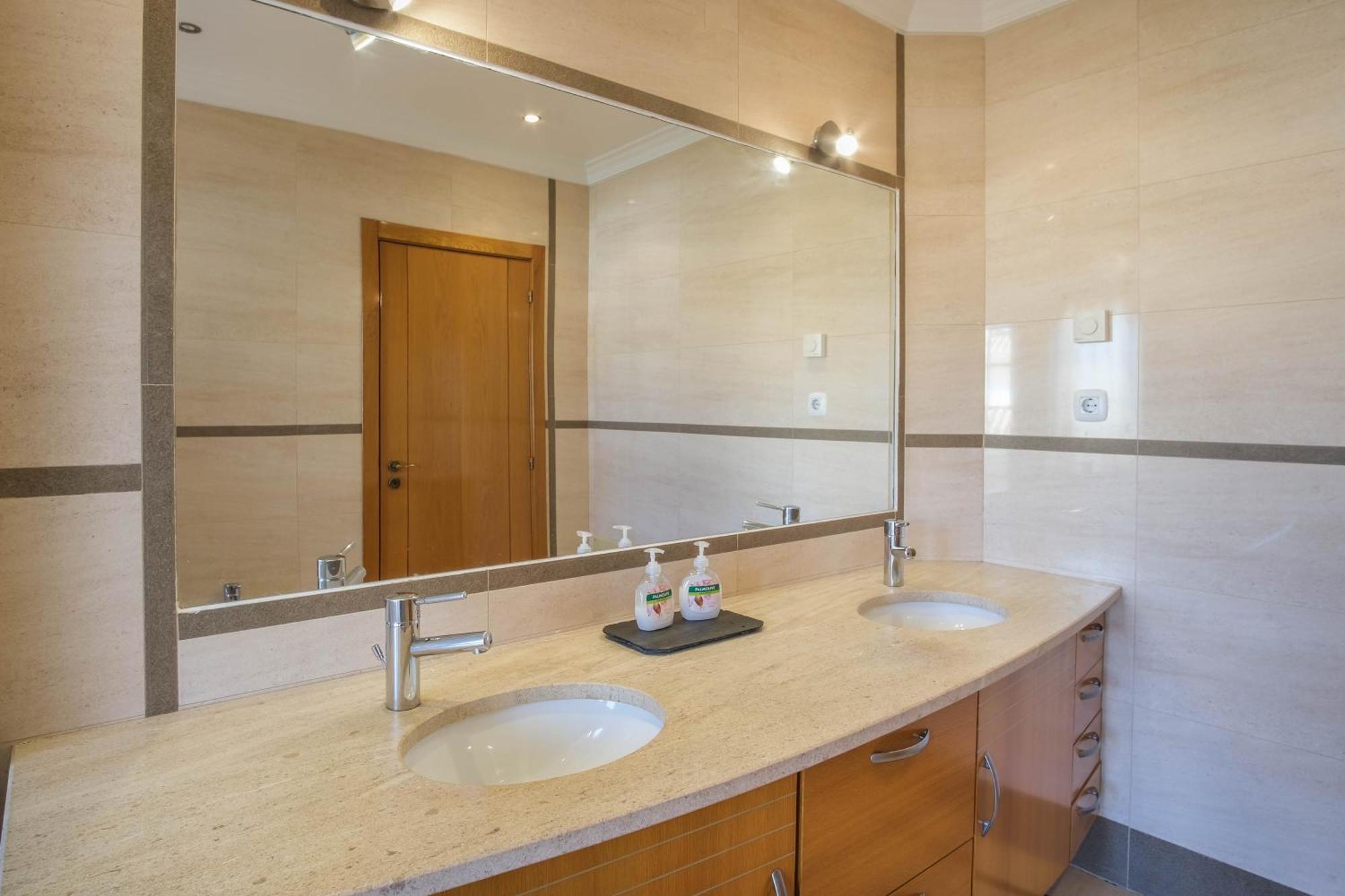 Canto Do Sol # 4 Bedroom * Lagos