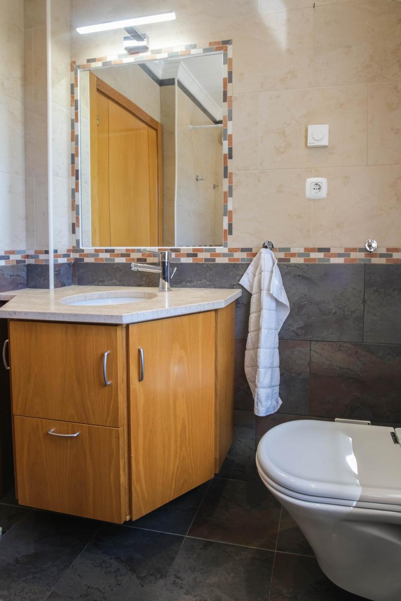 Villa Canto Do Sol # 4 Bedroom *
